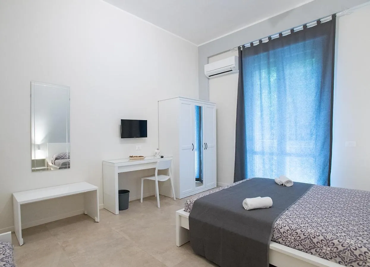 Le Stanze Dell'Emiro Bed and Breakfast Palermo 0*,  Italien
